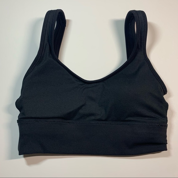 Aritzia XS The Constant black glide studio sports bra with cutout back - Picture 8 of 11